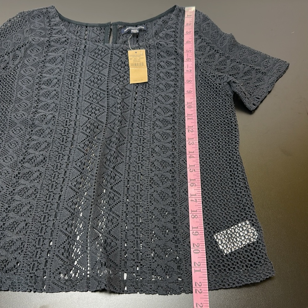 American Eagle Navy Open Knit Lace Split Back Button Closure M Short Sleeve - Picture 11 of 13